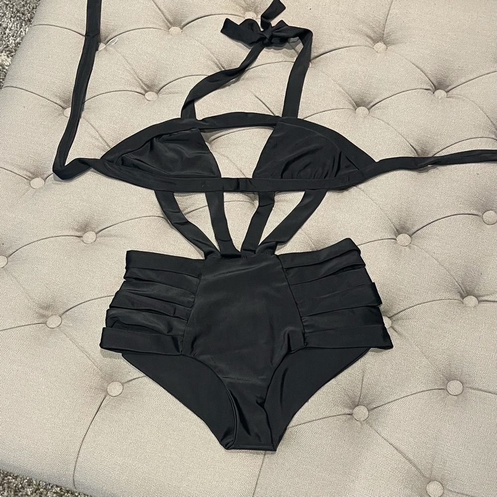 Bandage swimsuit